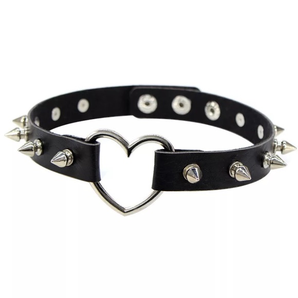 rat poison Jewelry - Spikey heart choker black edgy goth egirl alt